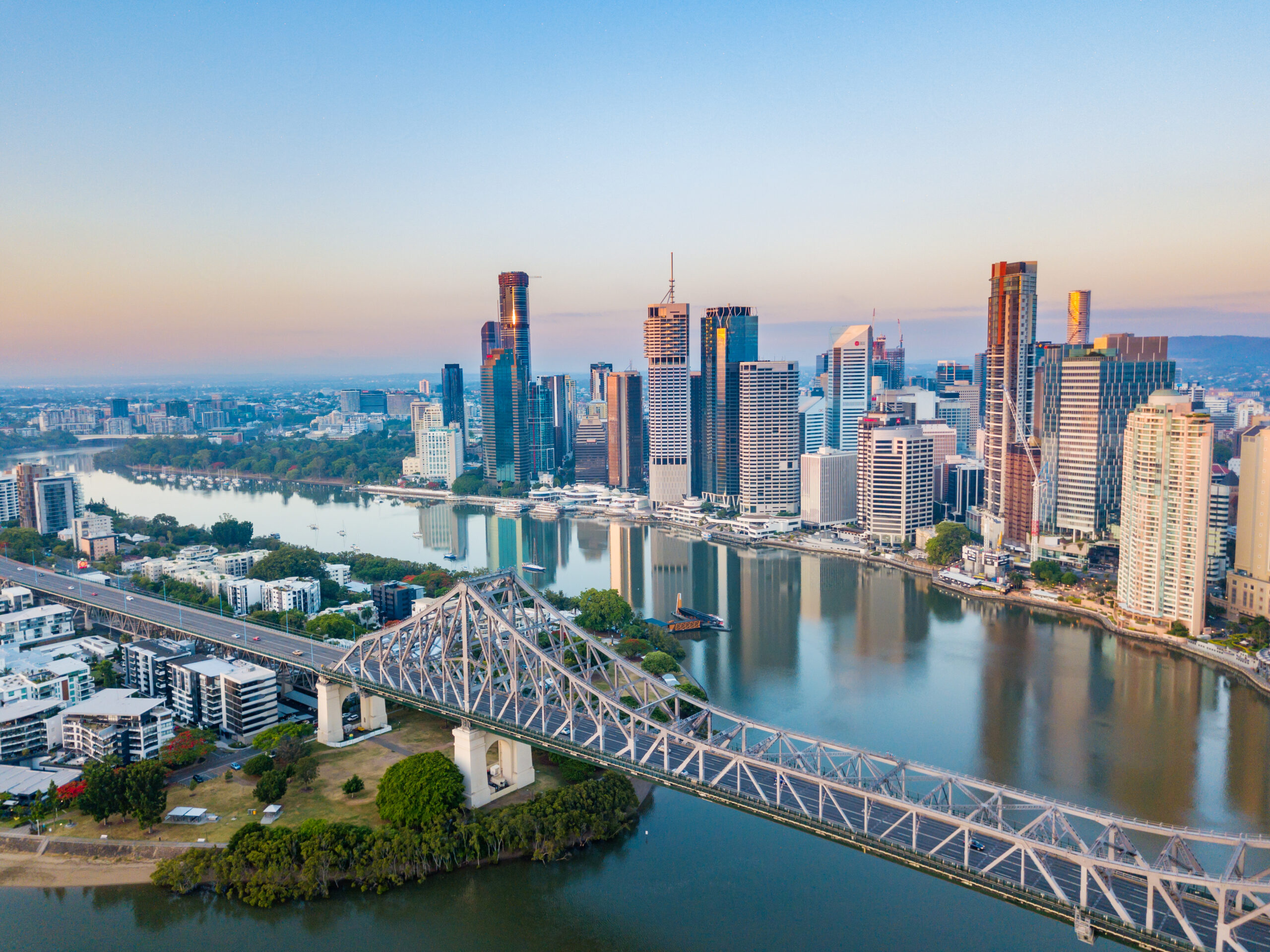 The Story Bridge in Brisbane City the capital of Queensland at sunrise – Brisbane, Queensland, Australia
